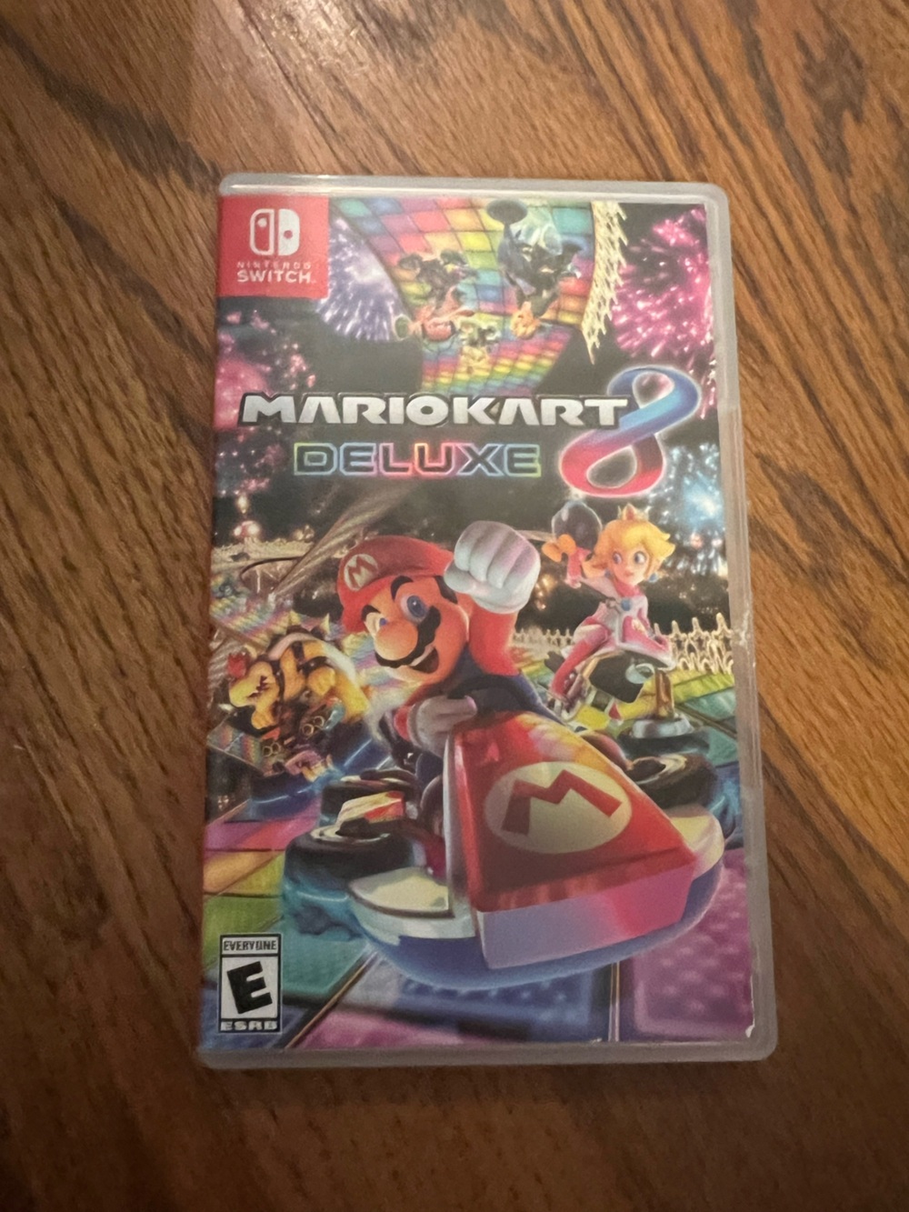Mario Kart 8 Deluxe Nintendo Switch game with case mariokart